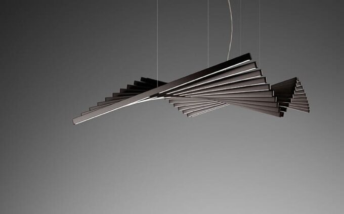 HTB1Rq4DIFXXXXbwXVXXq6xXFXXX1 A modern chandelier featuring angular, metallic elements arranged in a staggered, descending pattern, suspended from the ceiling by thin wires.